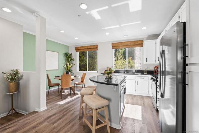 1307 Terracina Ln, San Diego, CA 92103