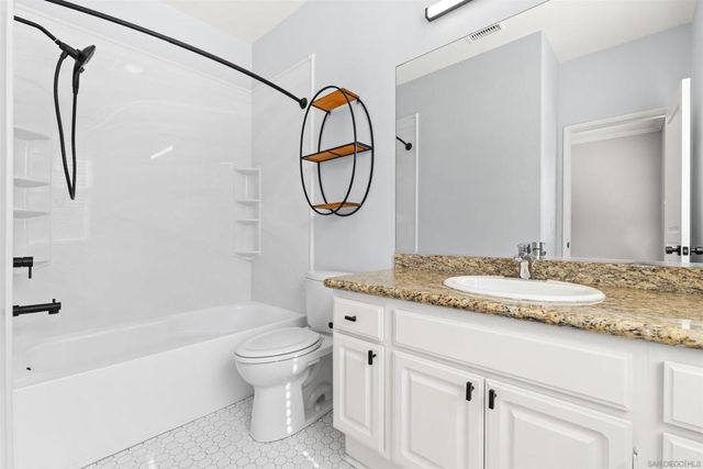 1307 Terracina Ln, San Diego, CA 92103