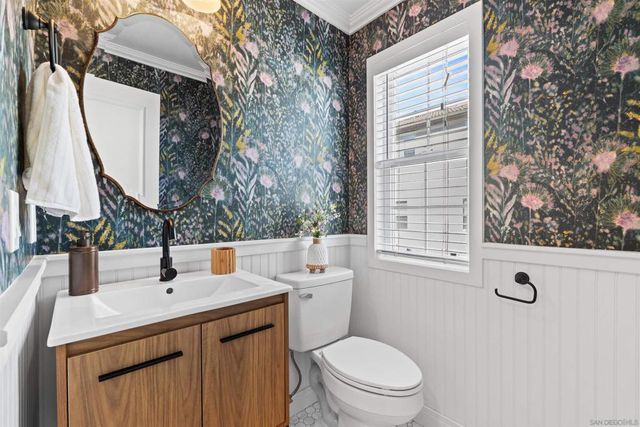 1307 Terracina Ln, San Diego, CA 92103