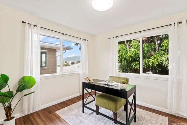 928 9th Avenue B, Honolulu, HI 96816