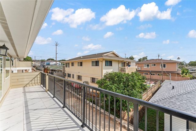 928 9th Avenue B, Honolulu, HI 96816