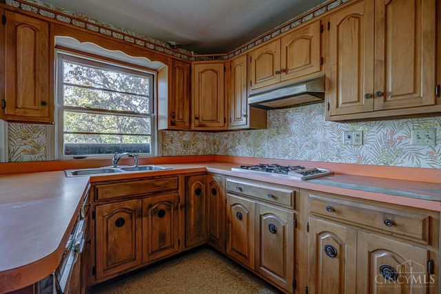 683 S Washington Boulevard, Hamilton, OH 45013