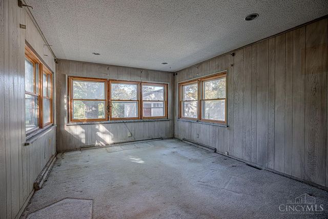 683 S Washington Boulevard, Hamilton, OH 45013