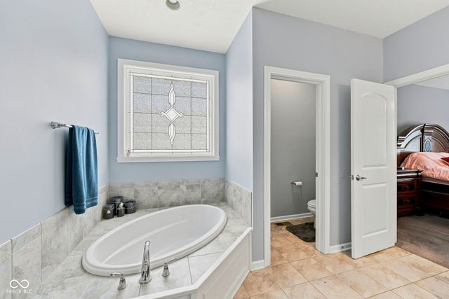 11568 Full Moon Court, Noblesville, IN 46060