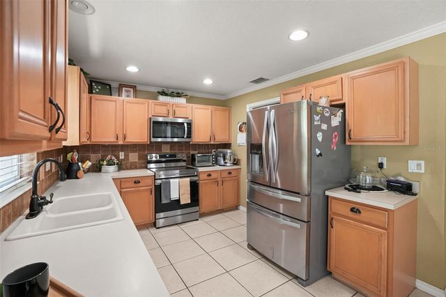 268 TAVESTOCK LOOP, Winter Springs, FL 32708