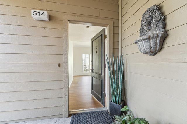 2100 Tanglewilde Street 514, Houston, TX 77063