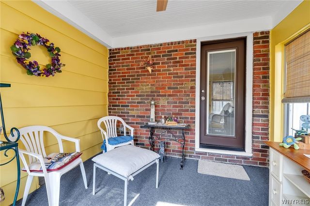 75 Fairbanks Avenue, Tonawanda, NY 14223