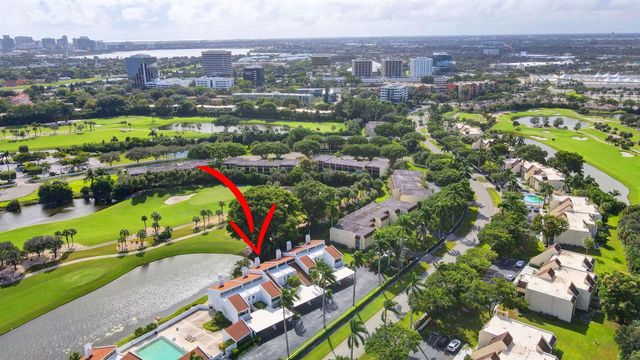 1906 Presidential Way 1-c, West Palm Beach, FL 33401