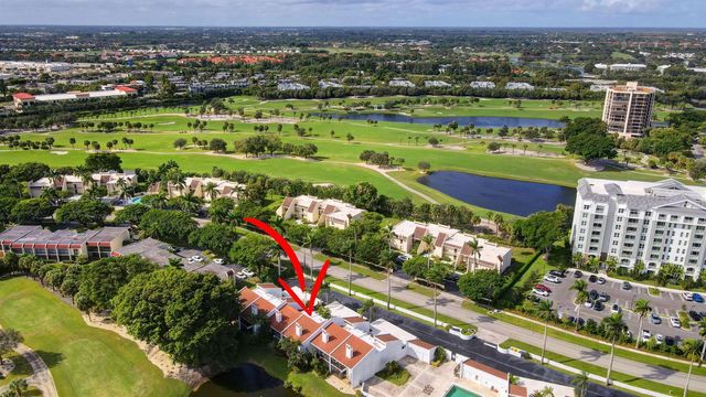 1906 Presidential Way 1-c, West Palm Beach, FL 33401