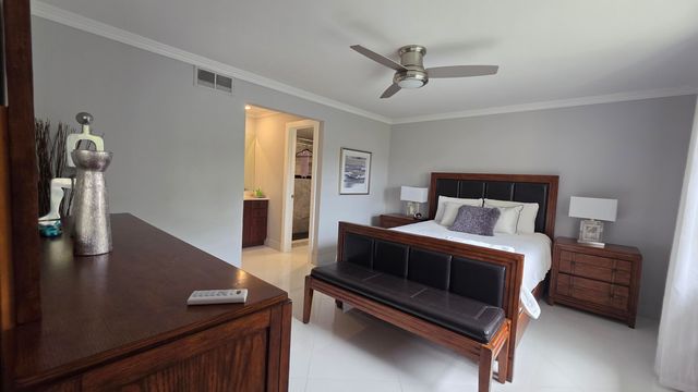 9301 Sunrise Lakes Boulevard 306, Sunrise, FL 33322