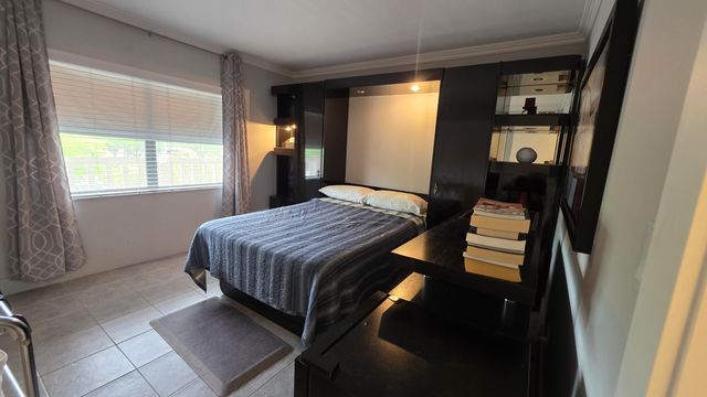 9301 Sunrise Lakes Boulevard 306, Sunrise, FL 33322