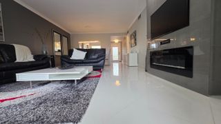 9301 Sunrise Lakes Boulevard 306, Sunrise, FL 33322
