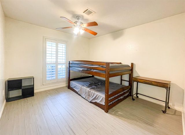 13607 Fernhill Drive, Sugar Land, TX 77498