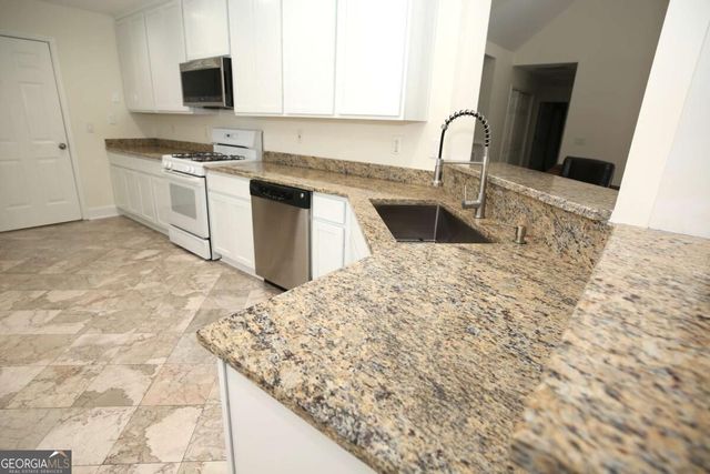 3458 English Oaks Drive NW, Kennesaw, GA 30144