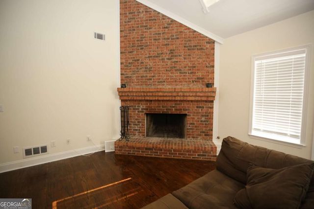 3458 English Oaks Drive NW, Kennesaw, GA 30144