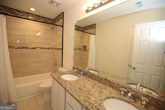 3458 English Oaks Drive NW, Kennesaw, GA 30144