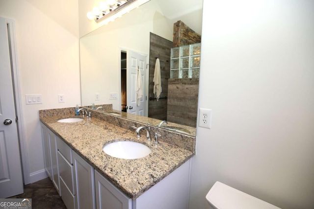 3458 English Oaks Drive NW, Kennesaw, GA 30144