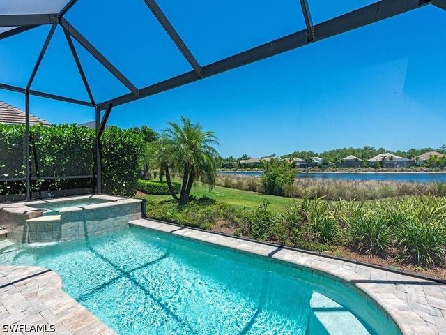 6331 Arriba AVE, Naples, FL 34113