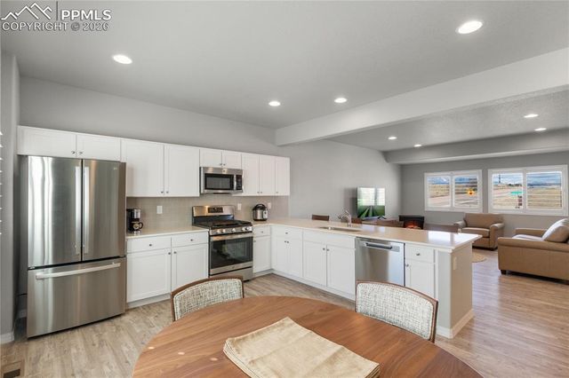 7408 Rufous Fronted View, Colorado Springs, CO 80923