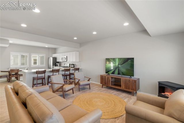 7408 Rufous Fronted View, Colorado Springs, CO 80923