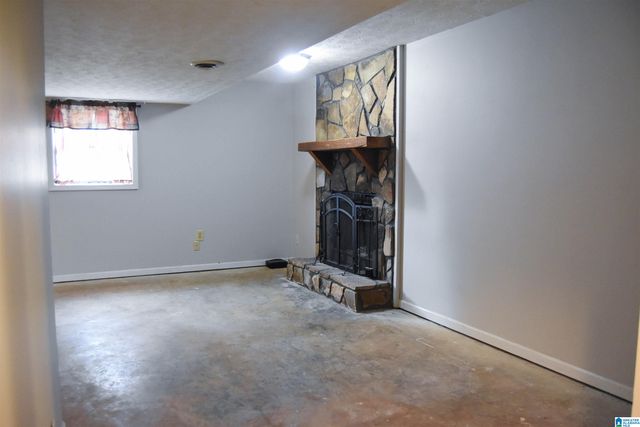 13 LONE OAK DRIVE, Weaver, AL 36277