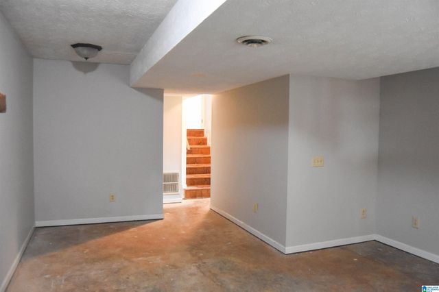 13 LONE OAK DRIVE, Weaver, AL 36277