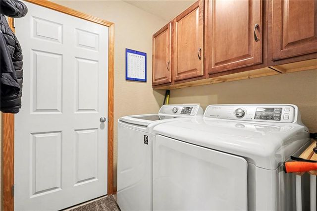 1114 Pebble Beach Lane, Ottawa, KS 66067