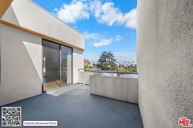 326 Westminster Avenue 404, Los Angeles, CA 90020