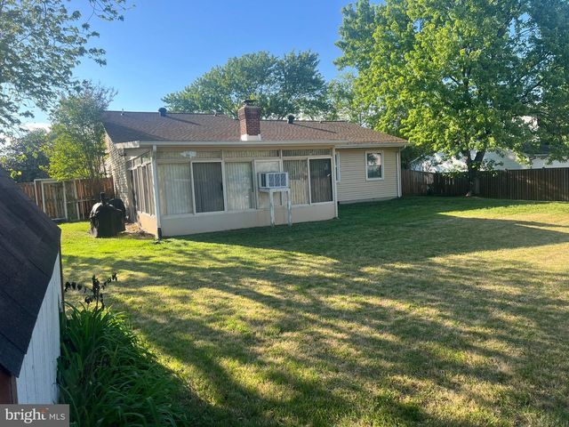 8871 BUTTERNUT ST, Manassas, VA 20110
