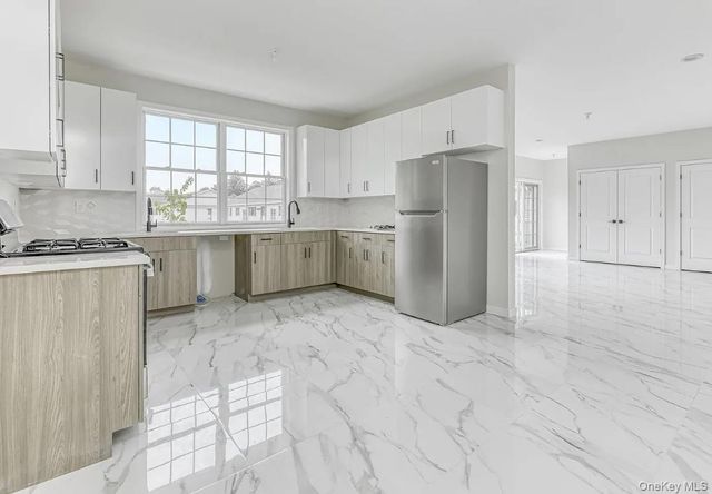 127 Spring Street 201, Monroe, NY 10950