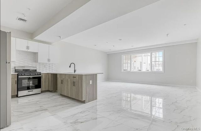 127 Spring Street 201, Monroe, NY 10950