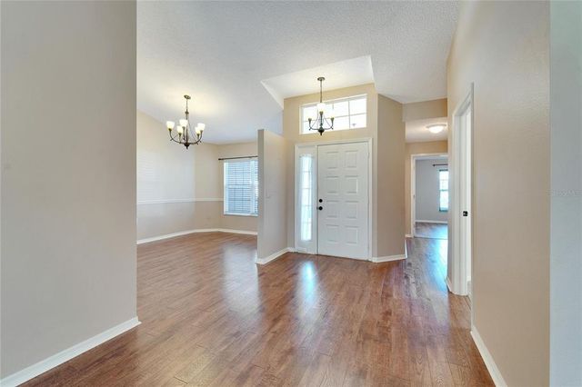 334 CALOOSA PALMS COURT, Sun City Center, FL 33573