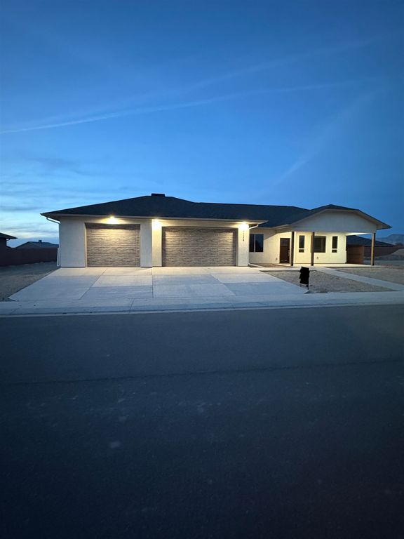2626 Tiger Eye Lane, Grand Junction, CO 81506