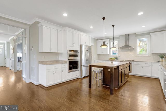 3805 18TH ST N, Arlington, VA 22207