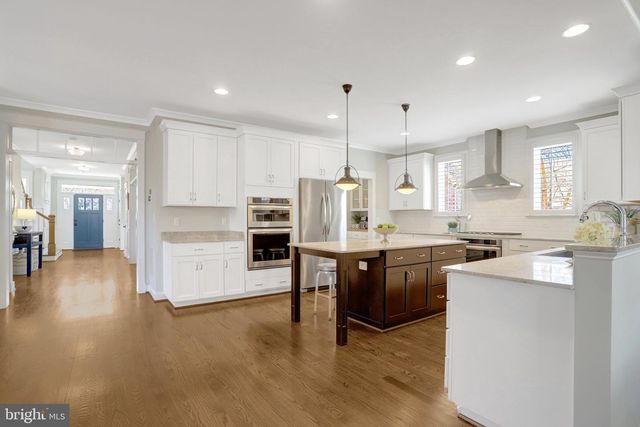 3805 18TH ST N, Arlington, VA 22207