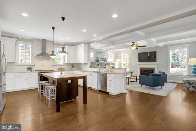 3805 18TH ST N, Arlington, VA 22207