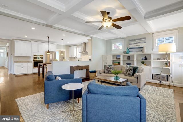 3805 18TH ST N, Arlington, VA 22207