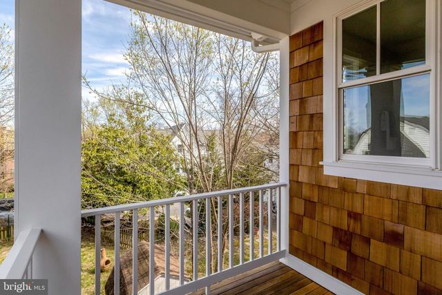 3805 18TH ST N, Arlington, VA 22207