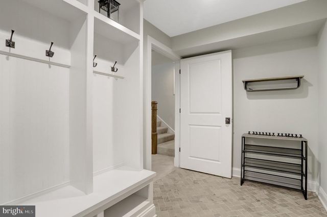 3805 18TH ST N, Arlington, VA 22207