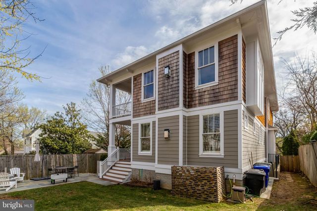 3805 18TH ST N, Arlington, VA 22207