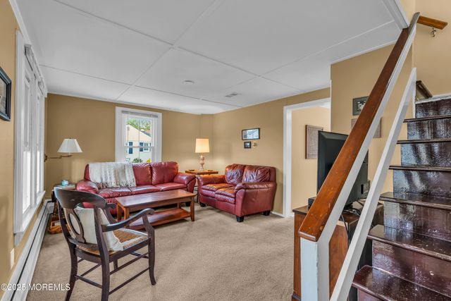 231 E Lakewood Avenue, Ocean Gate, NJ 08740