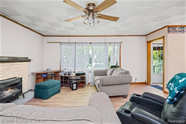 9585 N Eston Road, Clarkston, MI 48348