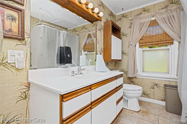 9585 N Eston Road, Clarkston, MI 48348