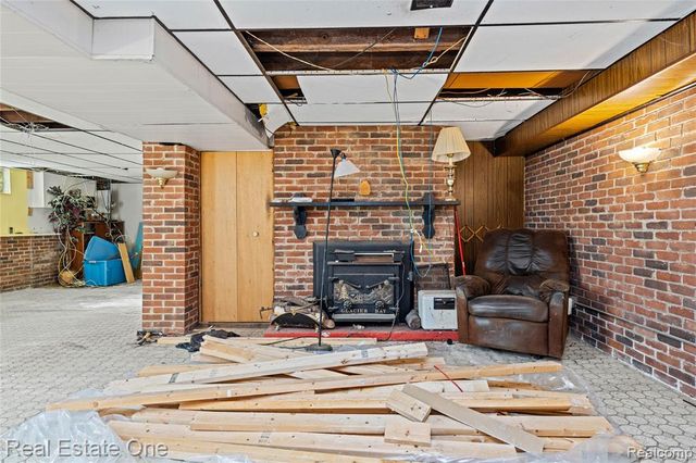 9585 N Eston Road, Clarkston, MI 48348