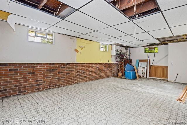 9585 N Eston Road, Clarkston, MI 48348