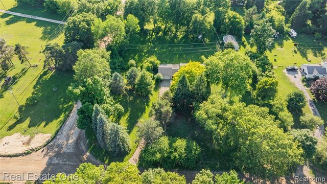 9585 N Eston Road, Clarkston, MI 48348
