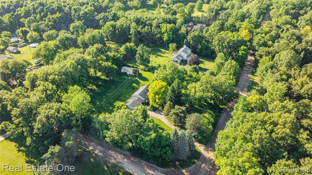 9585 N Eston Road, Clarkston, MI 48348