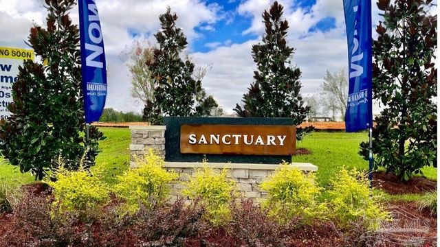 2107 Sandhill St, Cantonment, FL 32533