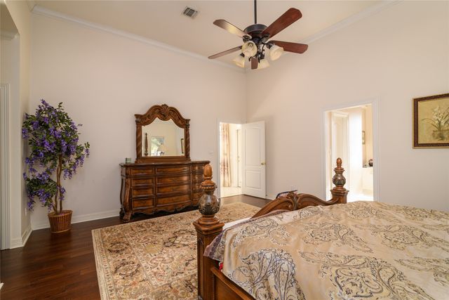 6499 N Lakeshore Drive, Shreveport, LA 71107