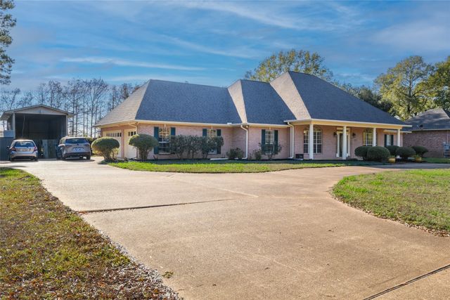 6499 N Lakeshore Drive, Shreveport, LA 71107
